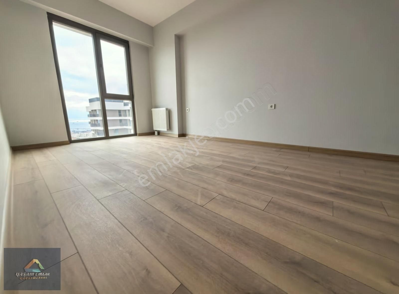 Siltaş Panorama Deniz Manzaralı 3,5+1 Geniş Balkonlu 170 M² - Görsel 9