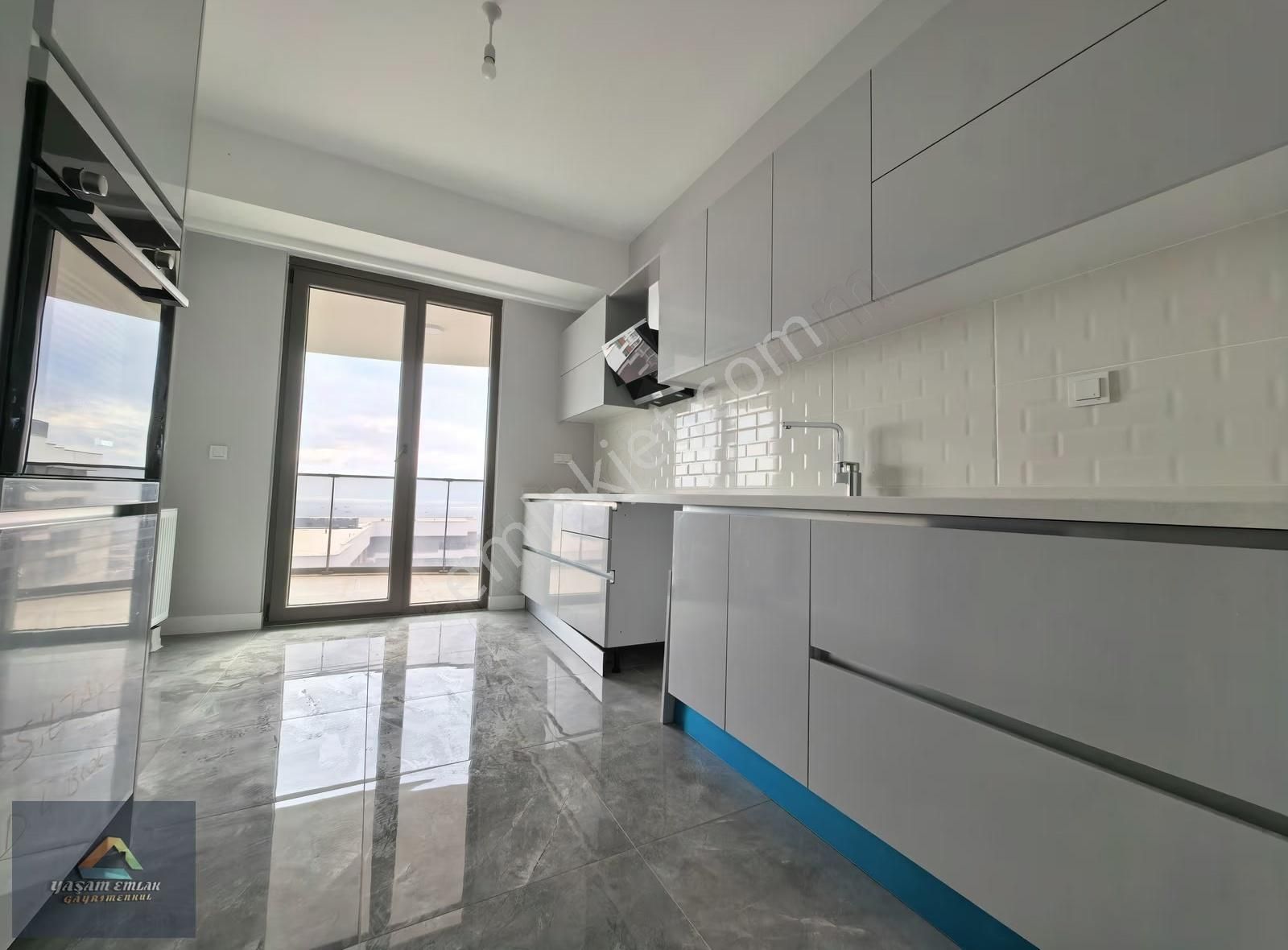 Siltaş Panorama Deniz Manzaralı 3,5+1 Geniş Balkonlu 170 M² - Görsel 26