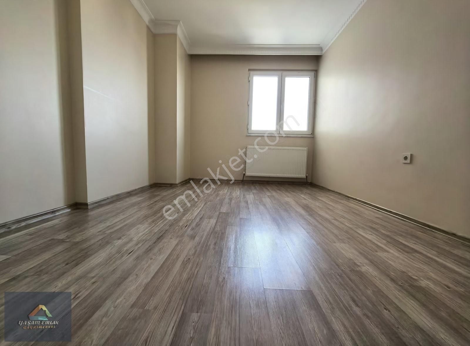 Yaşam Emlak'tan Aydos Sitesinde 2+1 E.banyolu Lüks Daire - Görsel 17