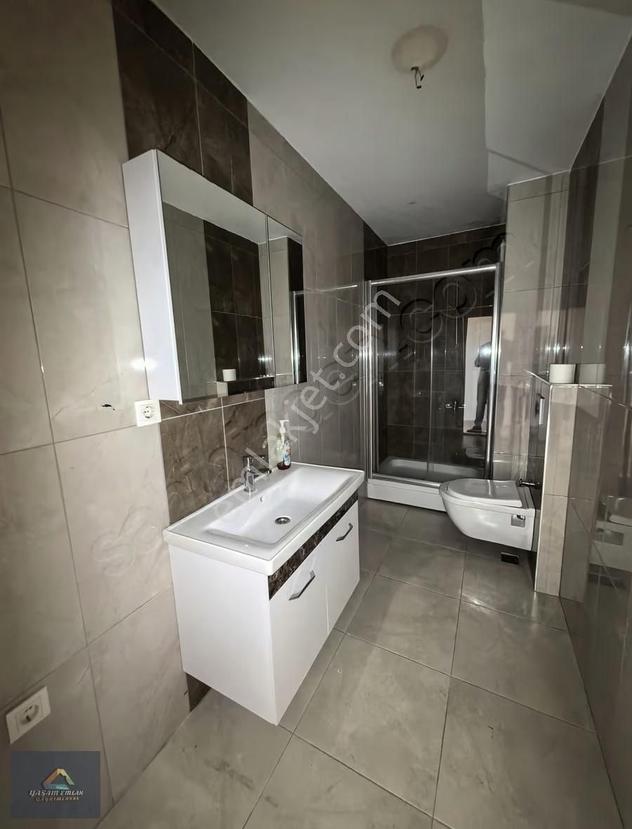 Yaşam Emlak'tan Aydos Sitesinde 2+1 E.banyolu Lüks Daire - Görsel 8