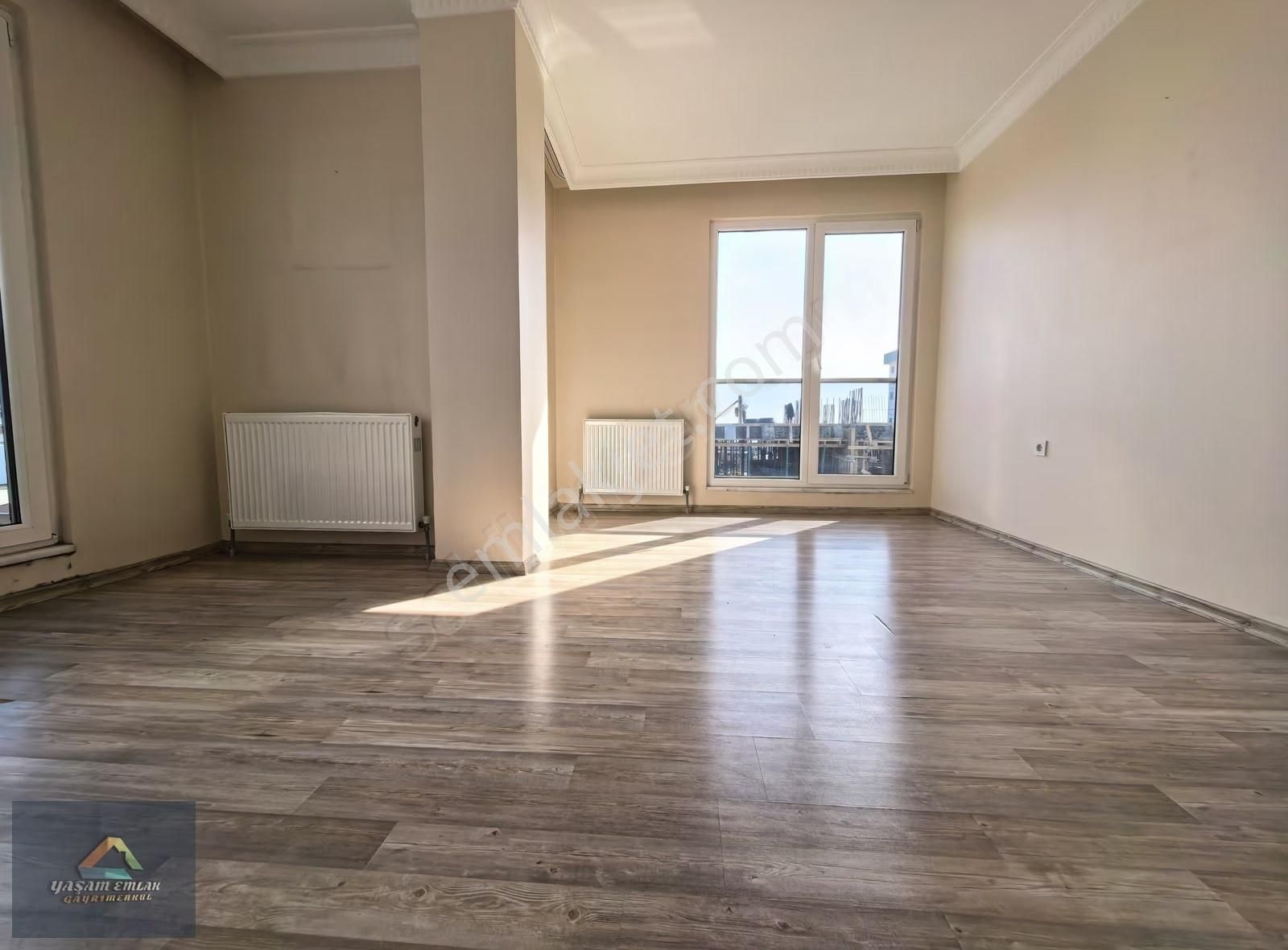 Yaşam Emlak'tan Aydos Sitesinde 2+1 E.banyolu Lüks Daire - Görsel 23