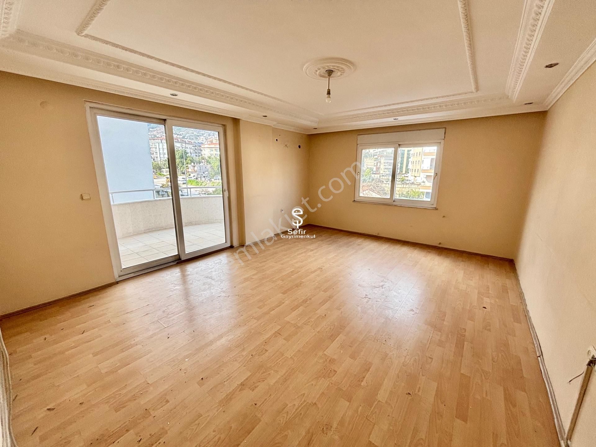 Alanya Hacet'te 2+1 Ayrı Mutfak Geniş Satılık Daire - Görsel 3