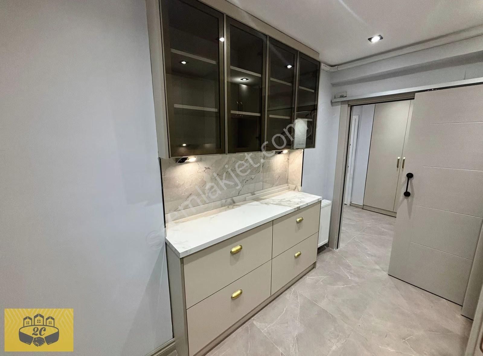 Huzurevler Mah. 3+1 Kapalı Mutfak+kombili+full Yapılı Satılık - Görsel 19