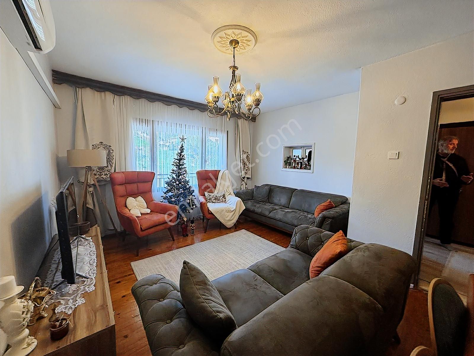 Mega Emlaktan 3+1 Fatih Mahallesinde Cadde Üzeri Masrafsız Daire - Görsel 3