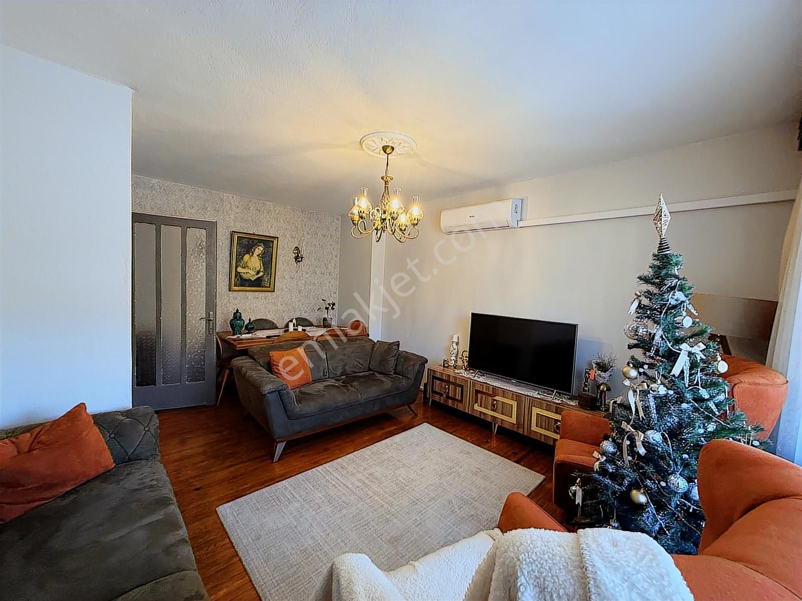 Mega Emlaktan 3+1 Fatih Mahallesinde Cadde Üzeri Masrafsız Daire - Görsel 13