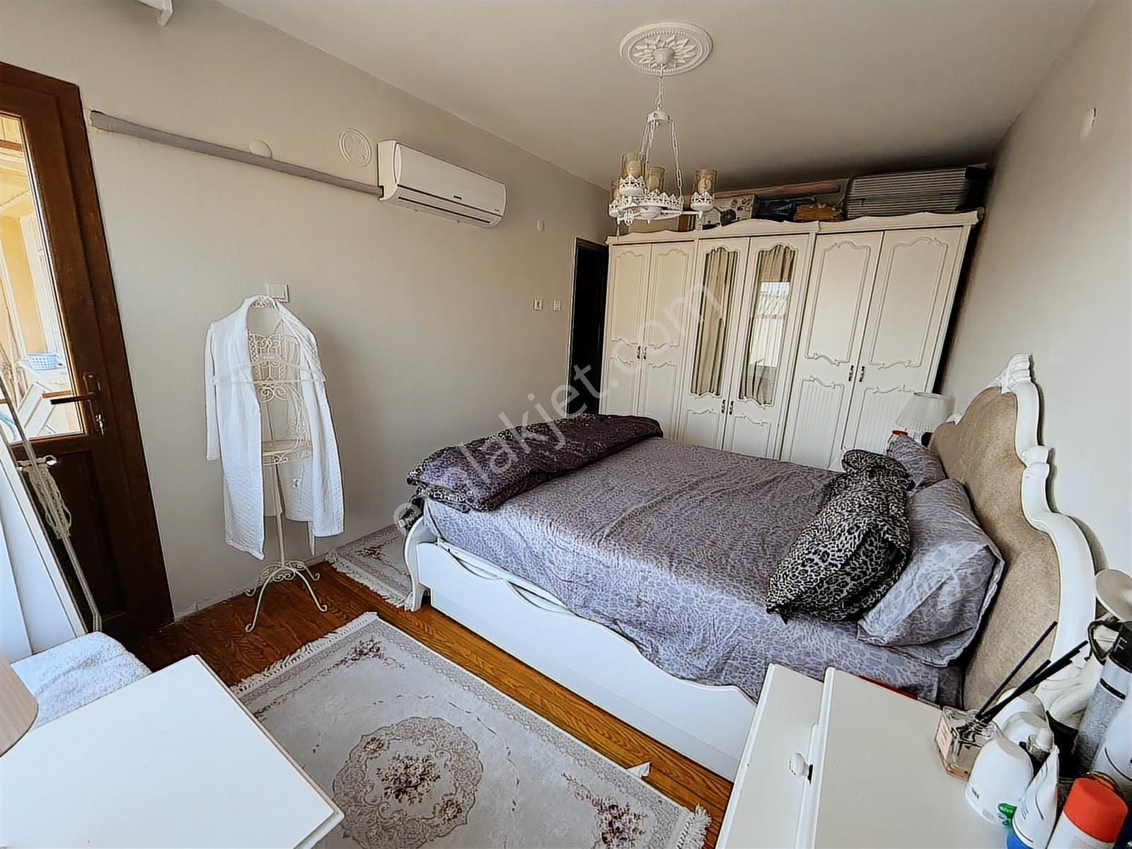 Mega Emlaktan 3+1 Fatih Mahallesinde Cadde Üzeri Masrafsız Daire - Görsel 2