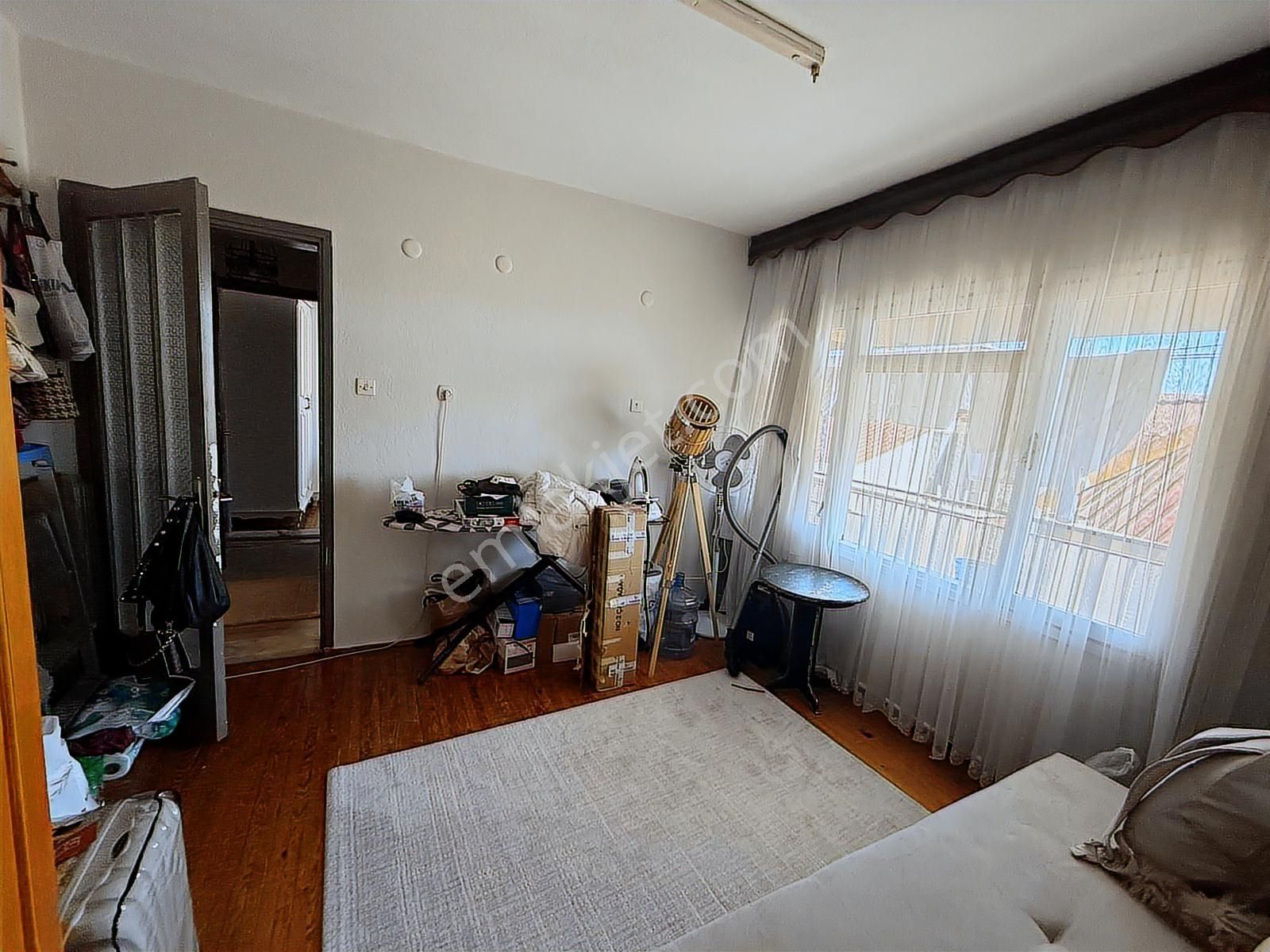 Mega Emlaktan 3+1 Fatih Mahallesinde Cadde Üzeri Masrafsız Daire - Görsel 8