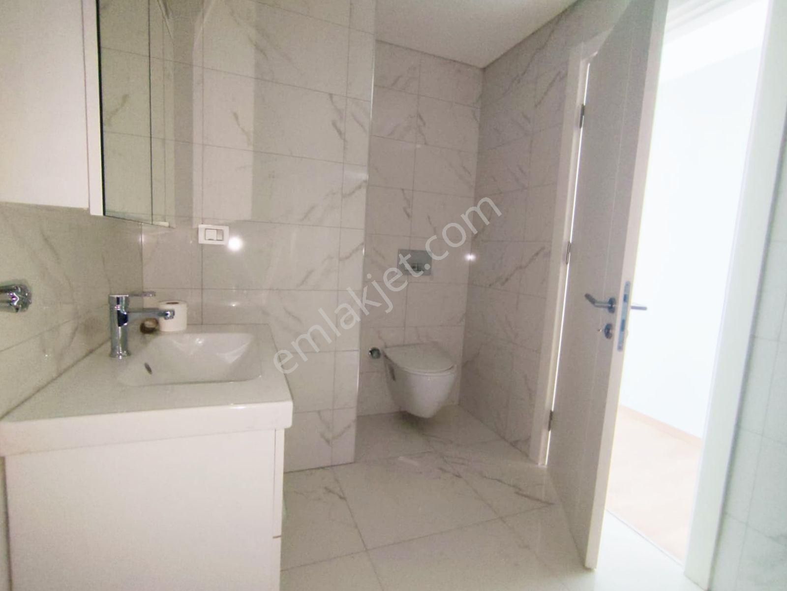 Adnan Kahveci Metroya Yürüme Site İçi 3+1 Deniz Manzaralı Arakat - Görsel 17