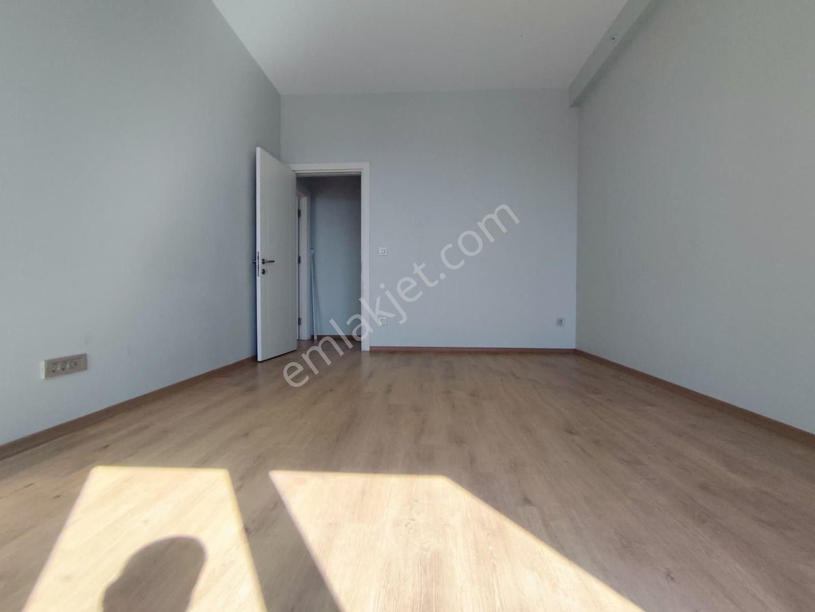 Adnan Kahveci Metroya Yürüme Site İçi 3+1 Deniz Manzaralı Arakat - Görsel 9