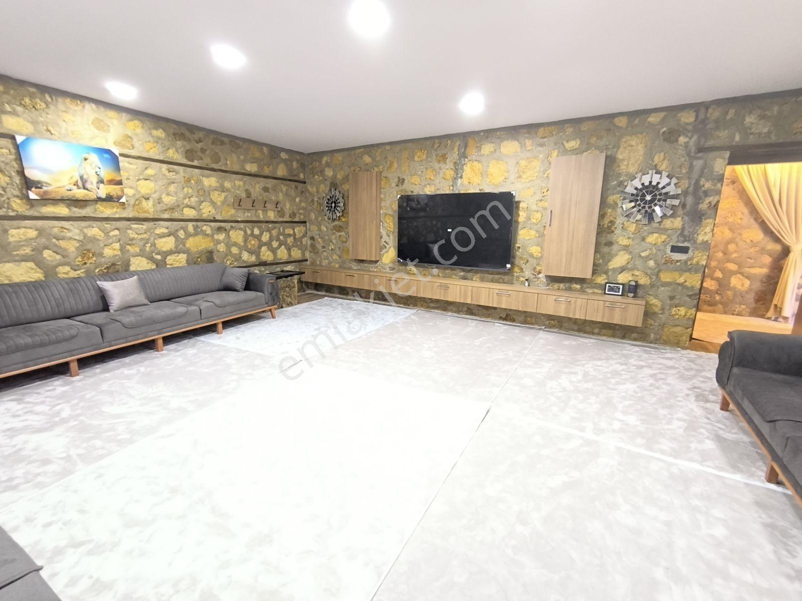 Çıplaklı Da 559 M Arsa İçerisinde Taş Konak - Görsel 19