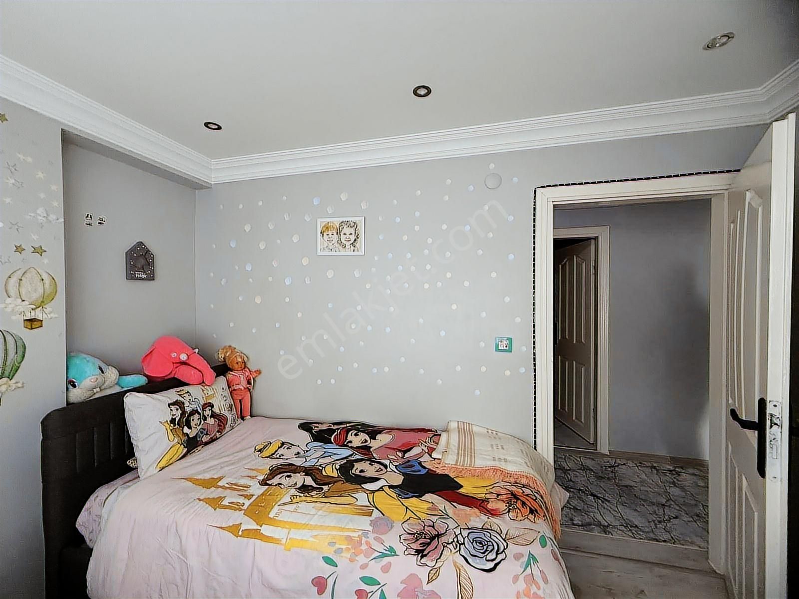 Gaziosmanpaşa Meydana Yürüme Mesafesinde 2+1 Masrafsız Daire - Görsel 13