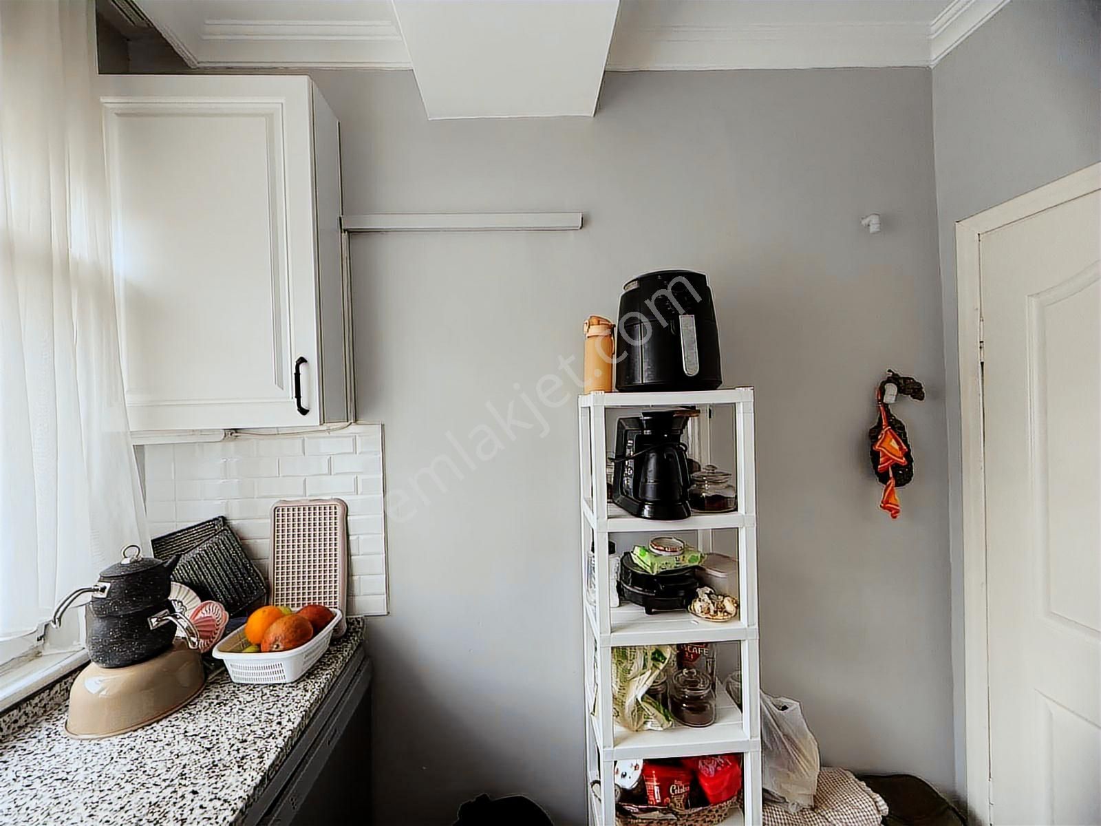 Gaziosmanpaşa Meydana Yürüme Mesafesinde 2+1 Masrafsız Daire - Görsel 11