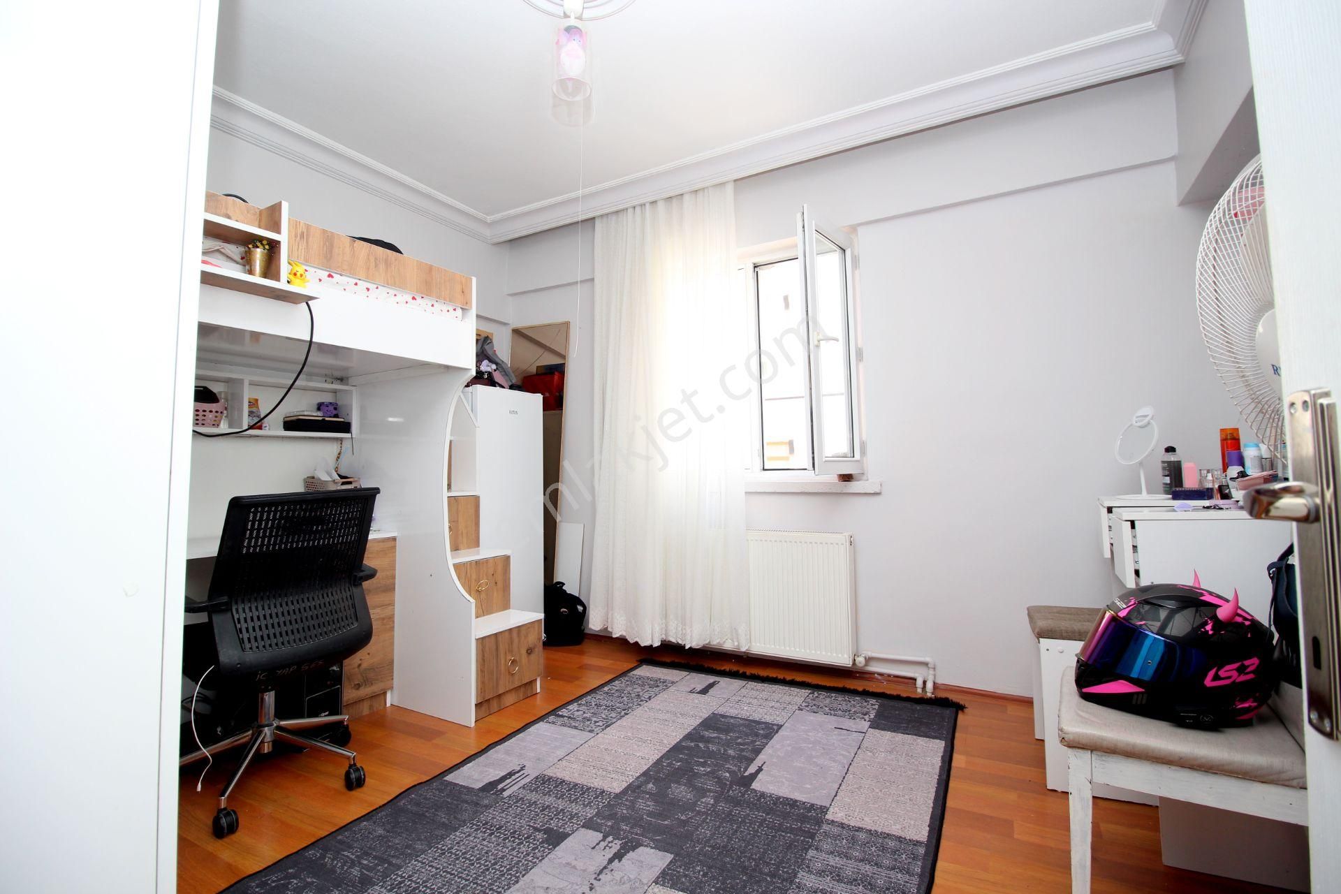 Emre Emlak'tan Piyade'de Merkezi Konumda Arakat Uygun Fiyatlı 3+1 Satılık Daire - Görsel 12