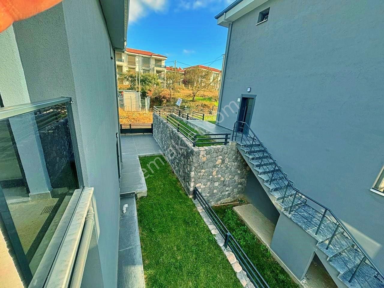 Uytundan Pelitköy'de Panoramik Full Deniz Manzaralı 4+2 Villa - Görsel 5
