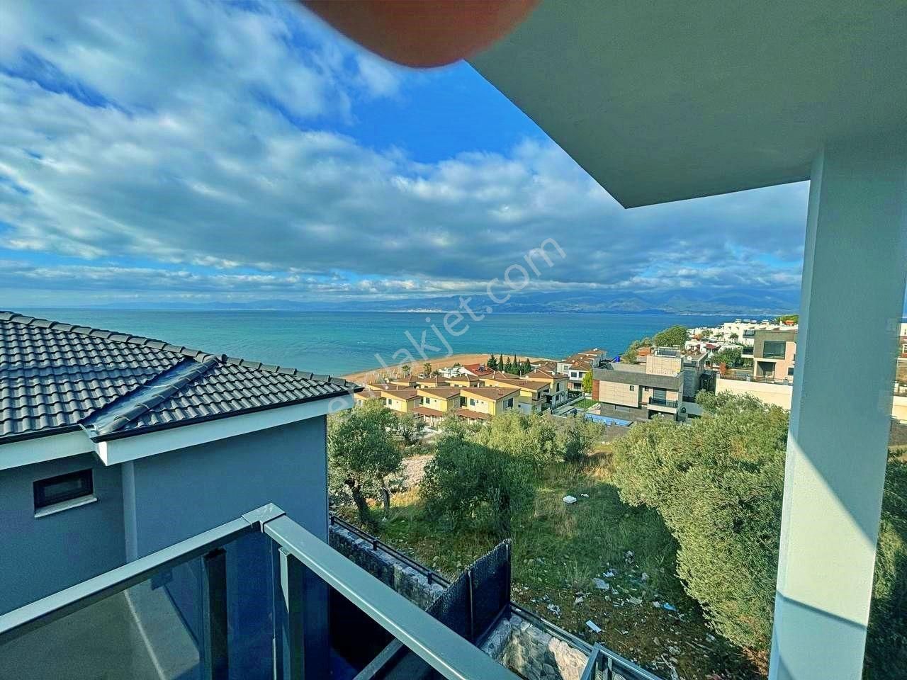 Uytundan Pelitköy'de Panoramik Full Deniz Manzaralı 4+2 Villa - Görsel 15