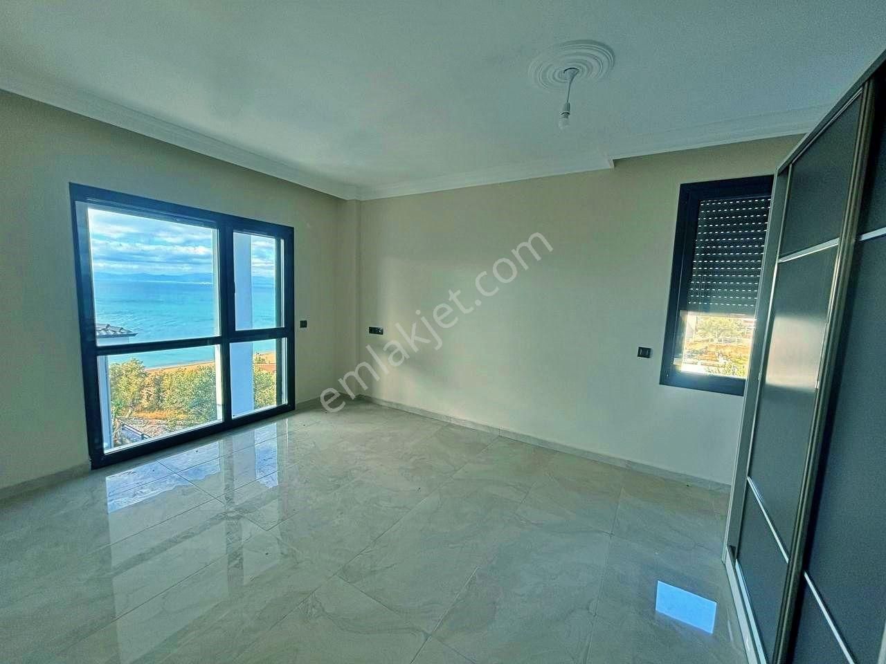 Uytundan Pelitköy'de Panoramik Full Deniz Manzaralı 4+2 Villa - Görsel 4