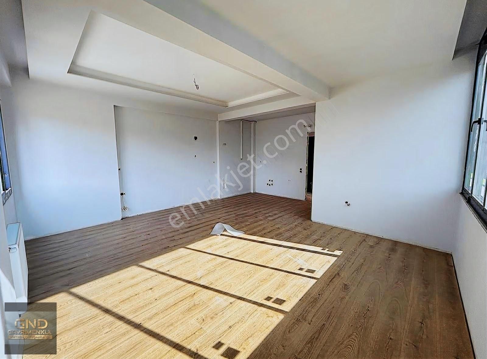 Gnd'den Mezitli Kültür Merkezi Civ. Lüks Dağ Manz. 2+1 Satılık - Görsel 3