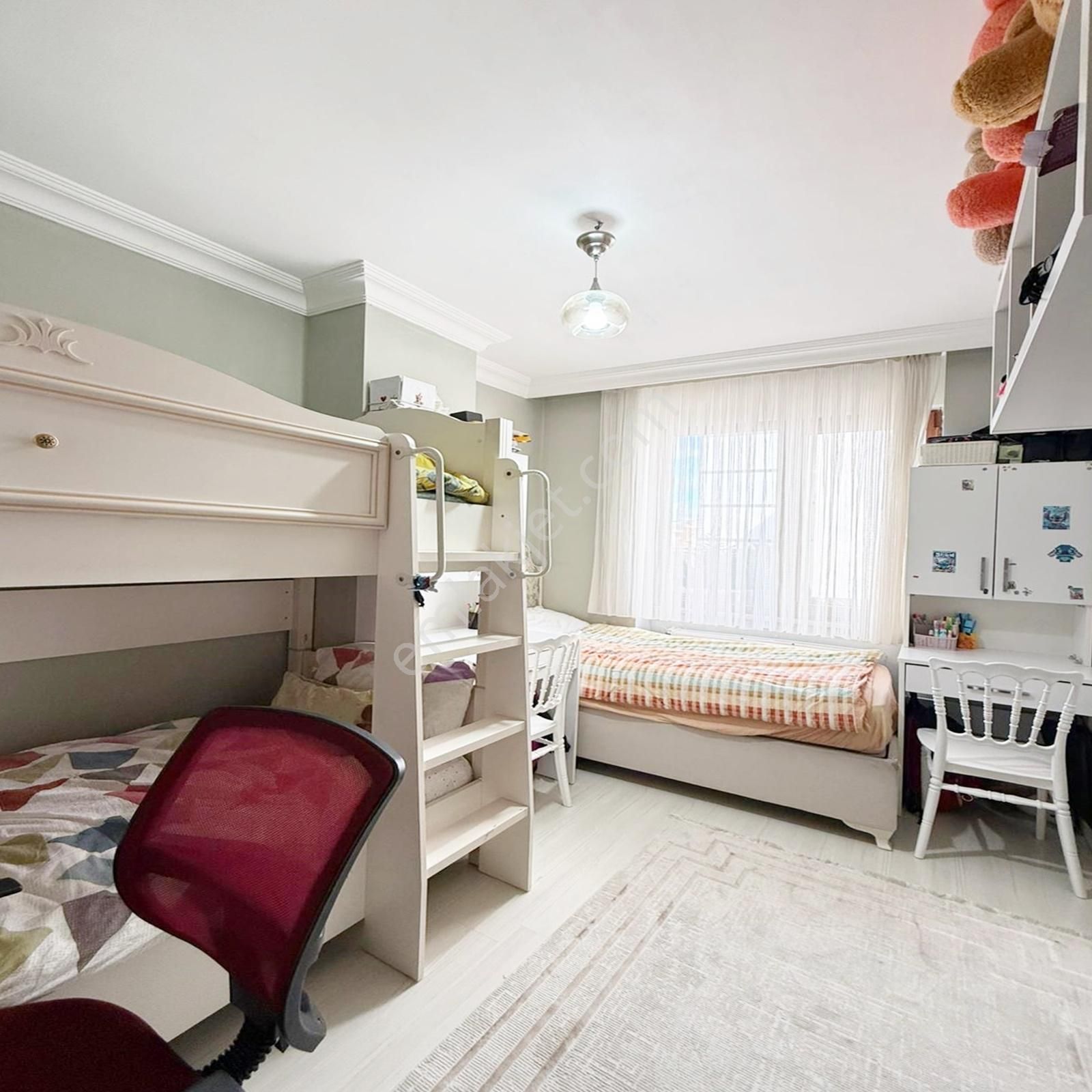 Çekmeköy Yapı Gayrimenkul'den Çift Balkonlu Geniş Daire!!! - Görsel 9