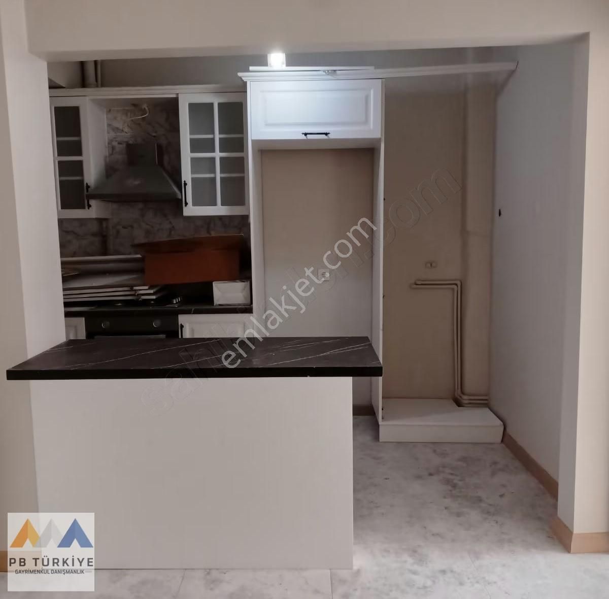 Stadın Karşı Sokağında, Boyalı Kiralık Daire ! - Görsel 15