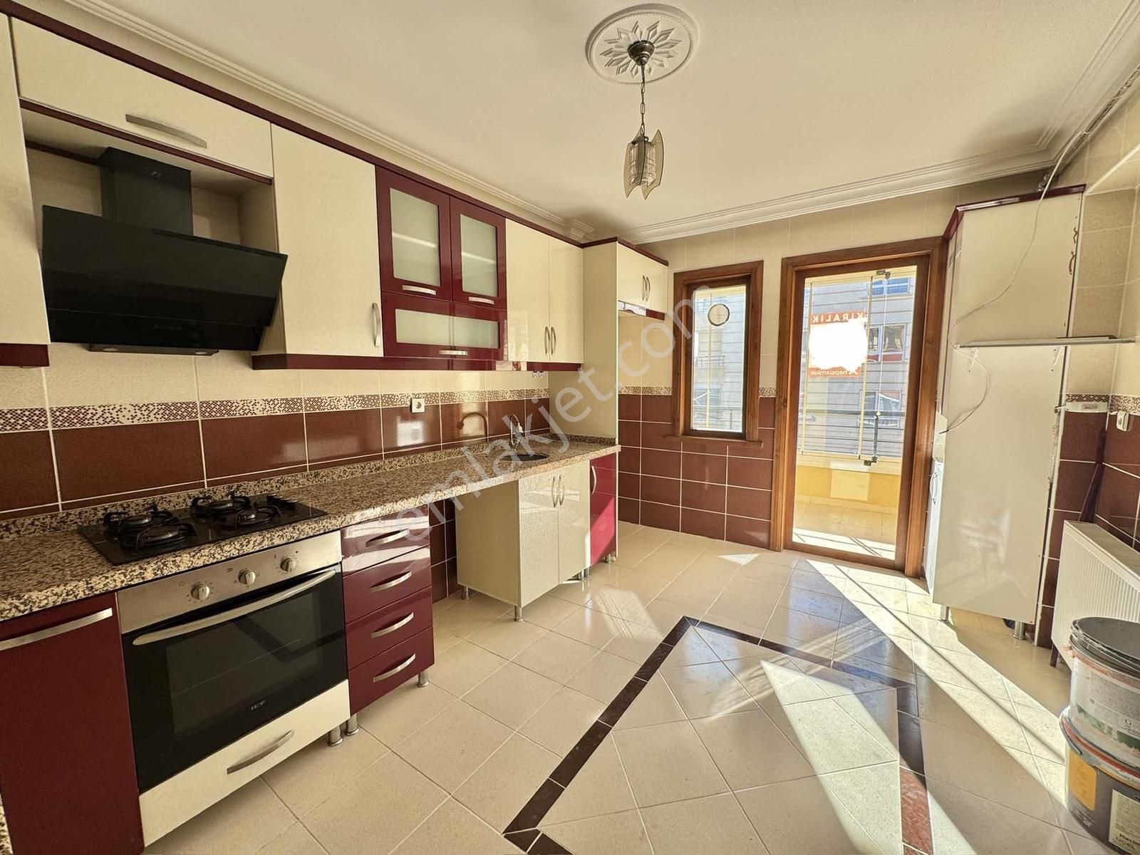 Karapürçek Mah. 3+1 Ara Kat 130m2 Kiralık Daire - Görsel 7