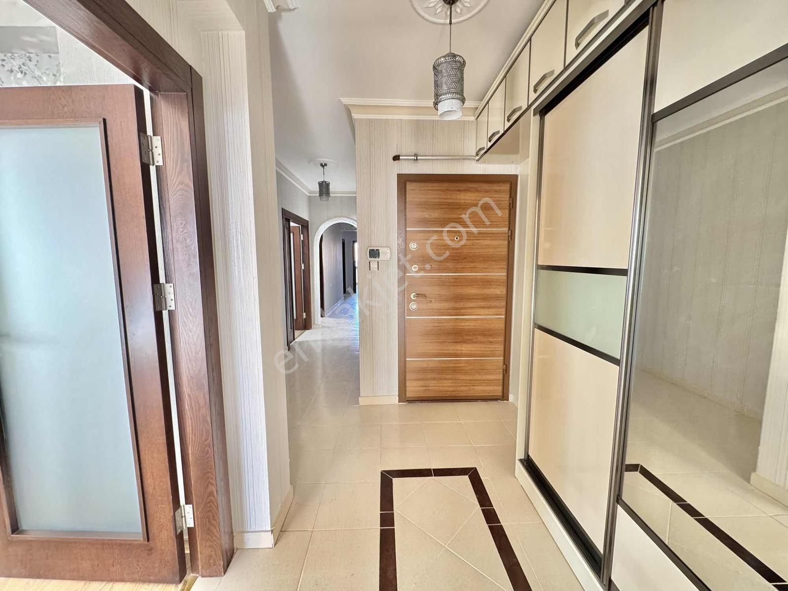 Karapürçek Mah. 3+1 Ara Kat 130m2 Kiralık Daire - Görsel 27