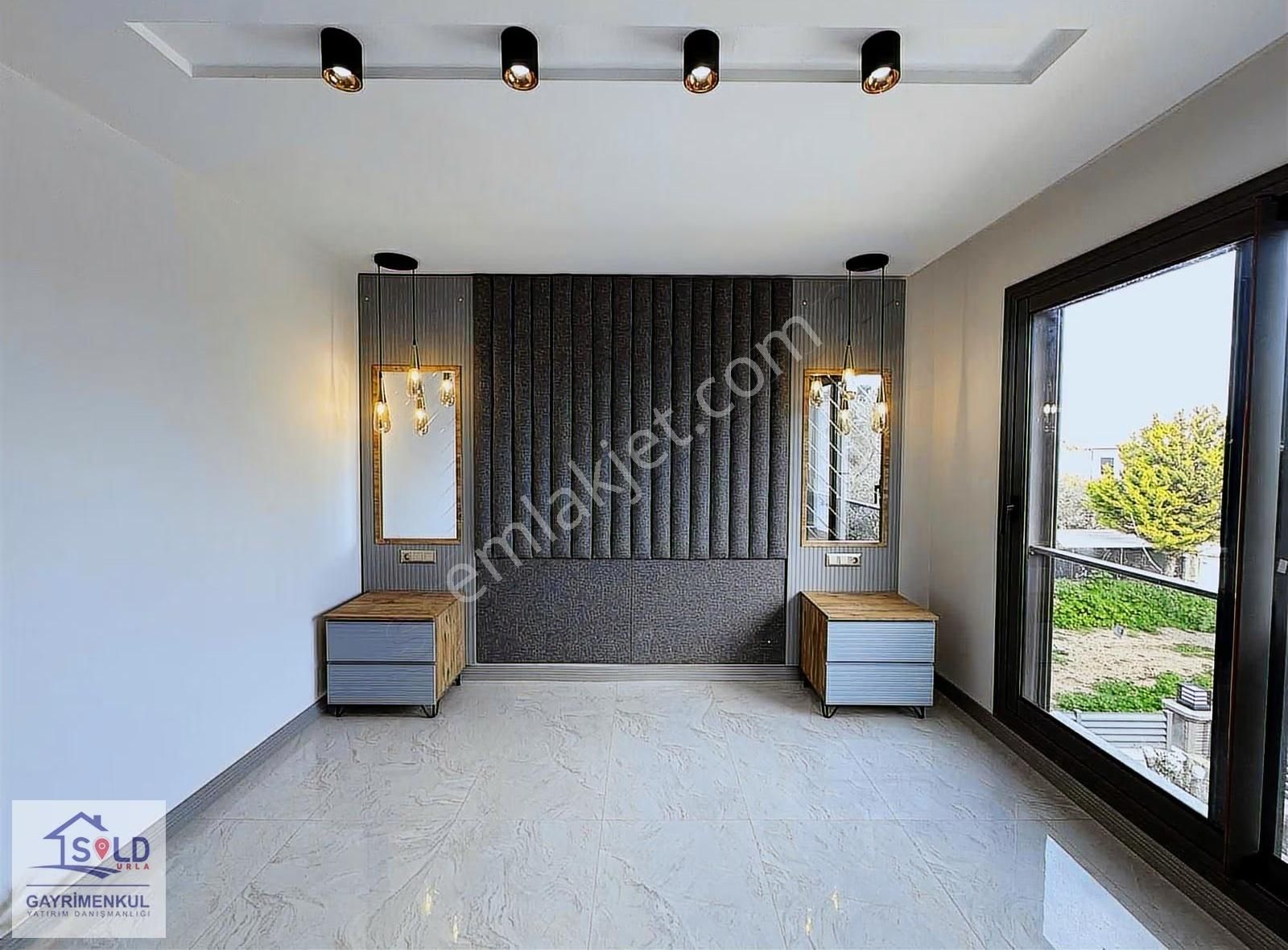 Urla Çeşmealtı Tam Müstakil Butik Site İçi Satılık Villa - Görsel 6