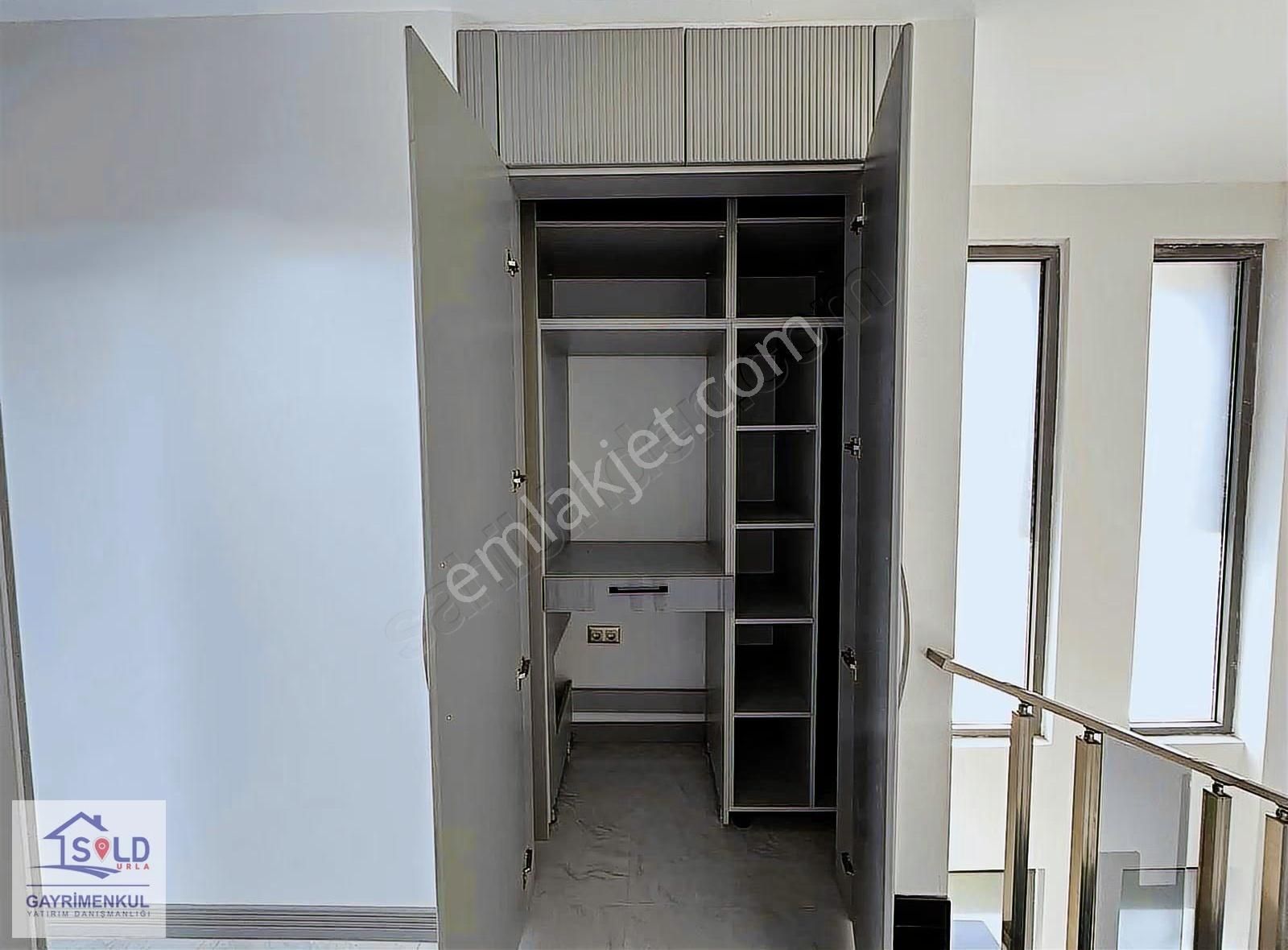 Urla Çeşmealtı Tam Müstakil Butik Site İçi Satılık Villa - Görsel 29