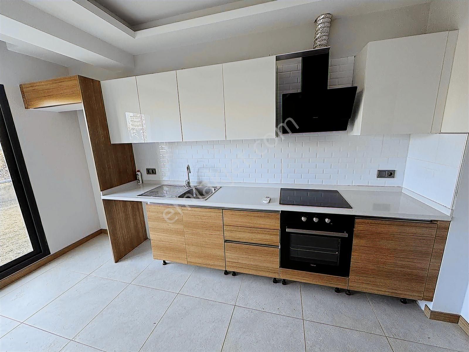 Torbalı Da İzban Yakını Havuzlu Sitede Kiralık 2+1 Daire - Görsel 17