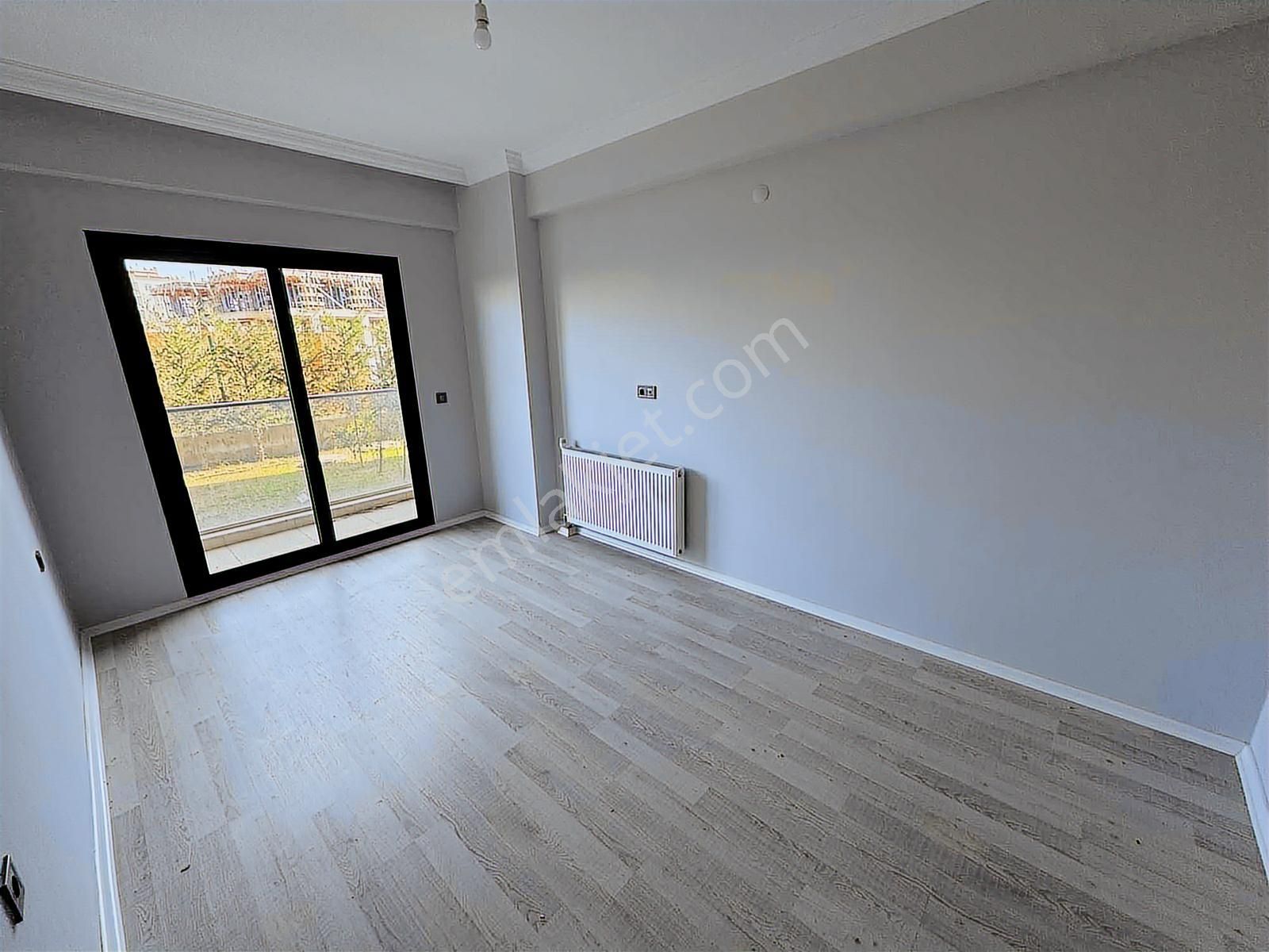 Torbalı Da İzban Yakını Havuzlu Sitede Kiralık 2+1 Daire - Görsel 3