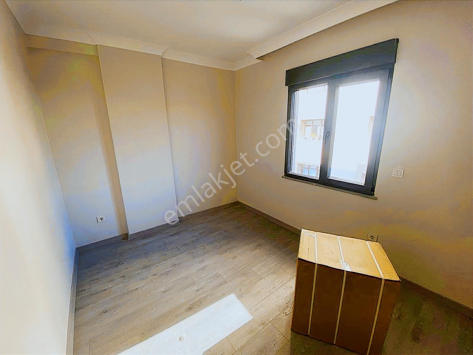 Marmaray Durağı Karşısı Sıfır Binada 4+2 Dubleks Daire - Görsel 22