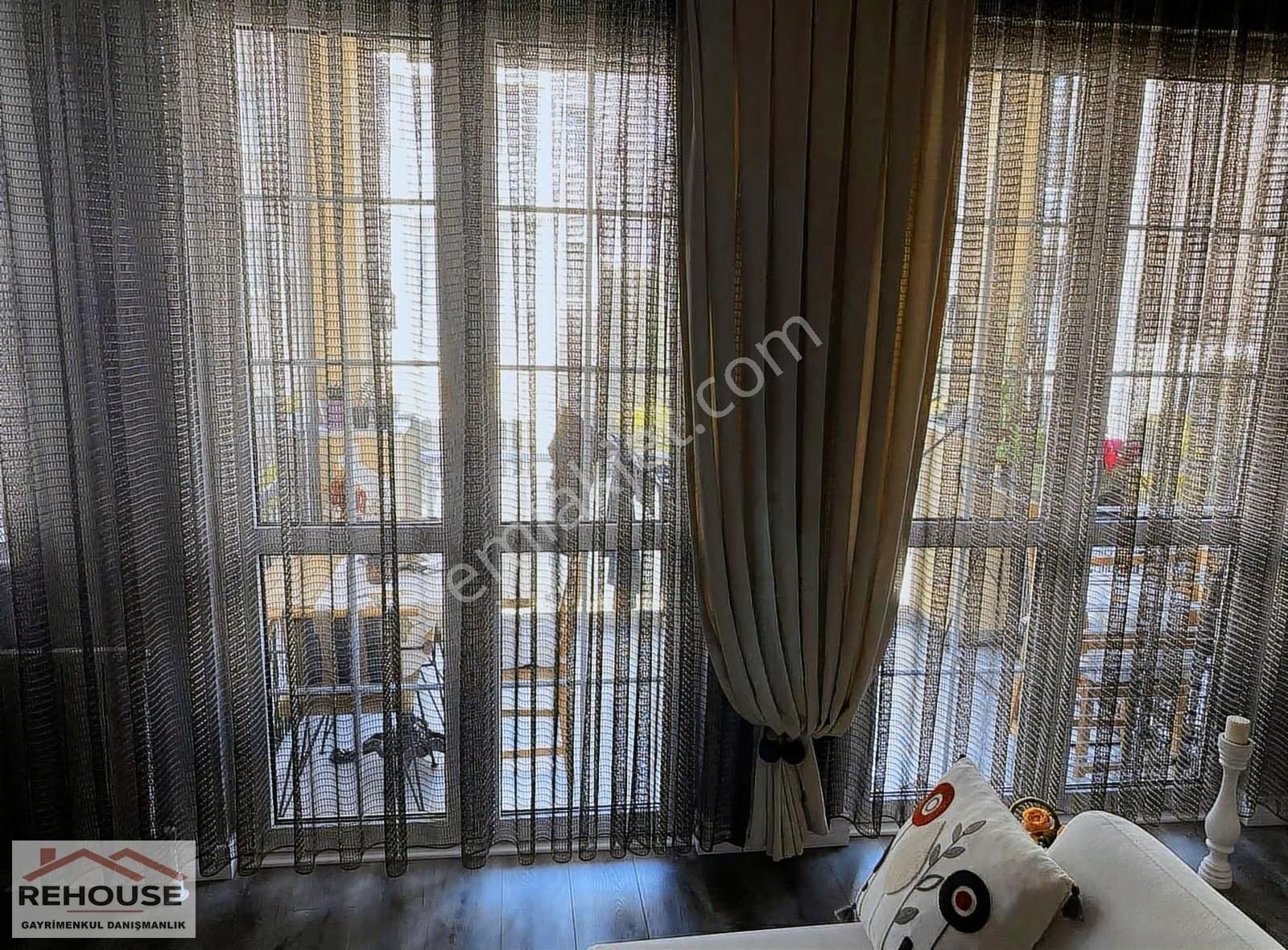 Sancaktepe Alice Village Sitesi Satılık 2+1 Ara Bahçe Dubleksi - Görsel 2