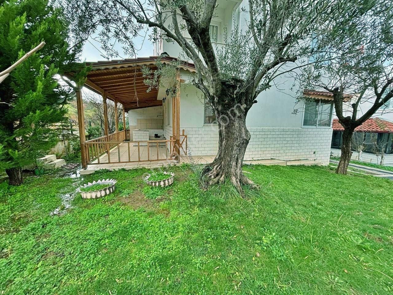 Uytundan Pelitköyde Denize 200metre Doğalgazlı Satılık 4+1 Villa - Görsel 12