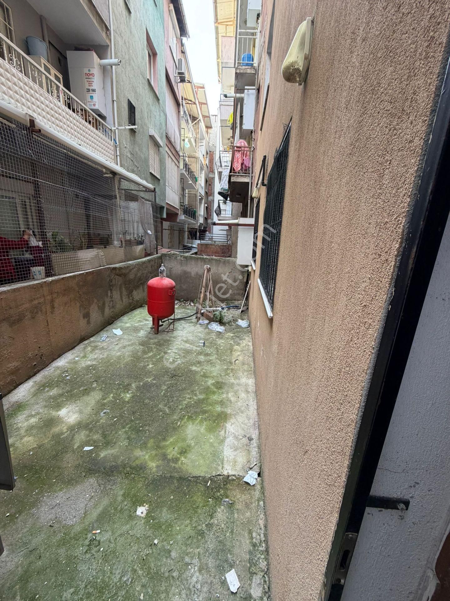 Buca Fırat Mah. 2+1 95 M2 Yüksek Giriş Katı Doğalgazlı Kiralık Daire - Görsel 10