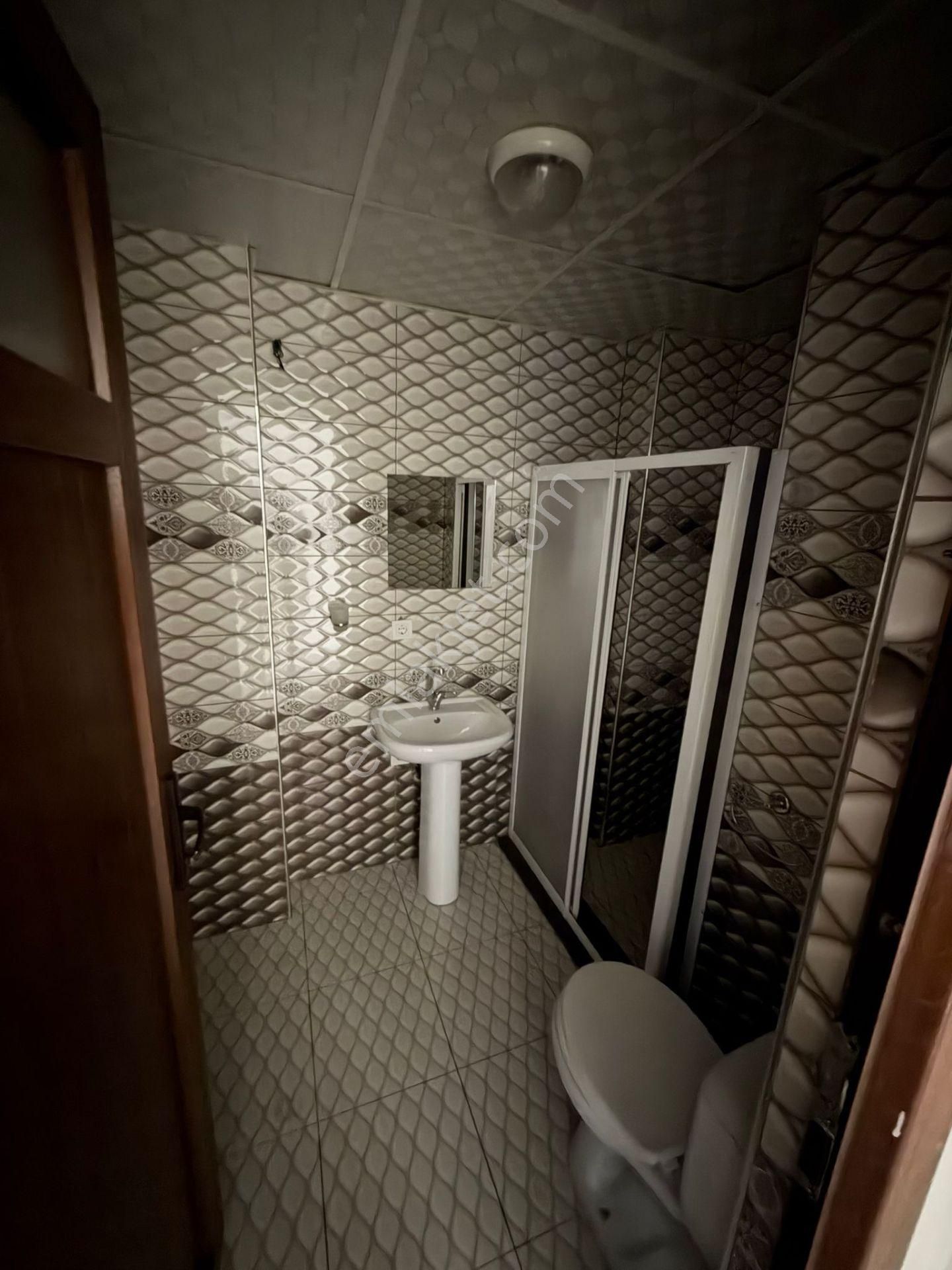 Buca Fırat Mah. 2+1 95 M2 Yüksek Giriş Katı Doğalgazlı Kiralık Daire - Görsel 8