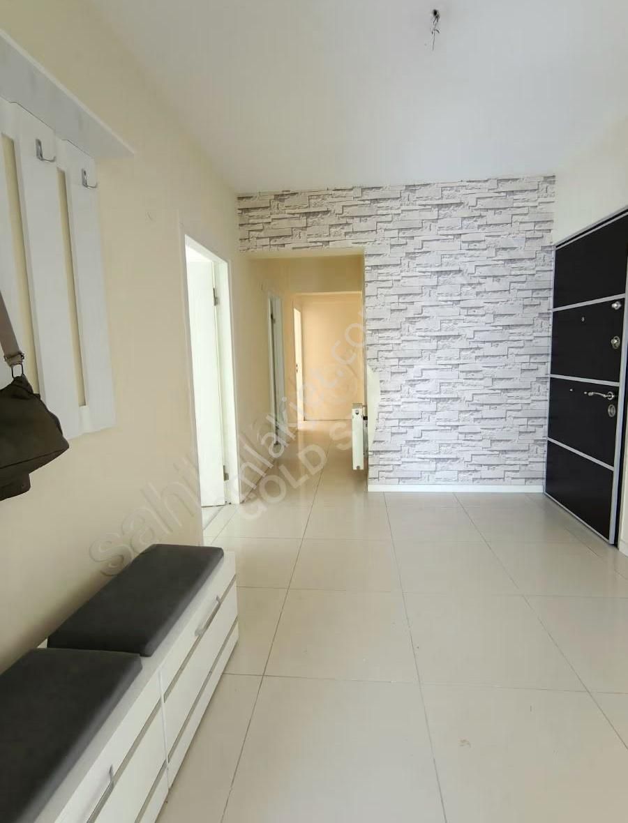 Pamir Evleri Sitesinde 3+1 Doğalgazlı Kiralık Daire - Görsel 7