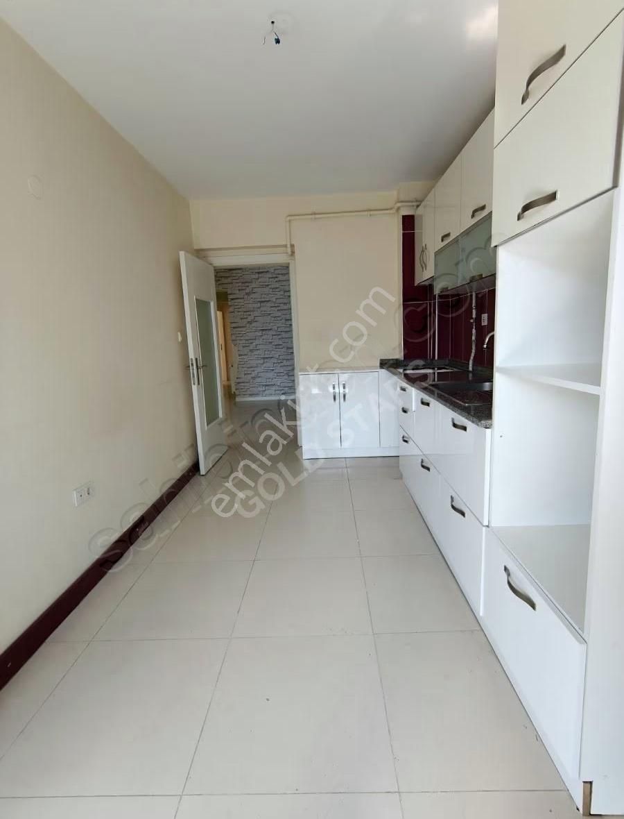 Pamir Evleri Sitesinde 3+1 Doğalgazlı Kiralık Daire - Görsel 2