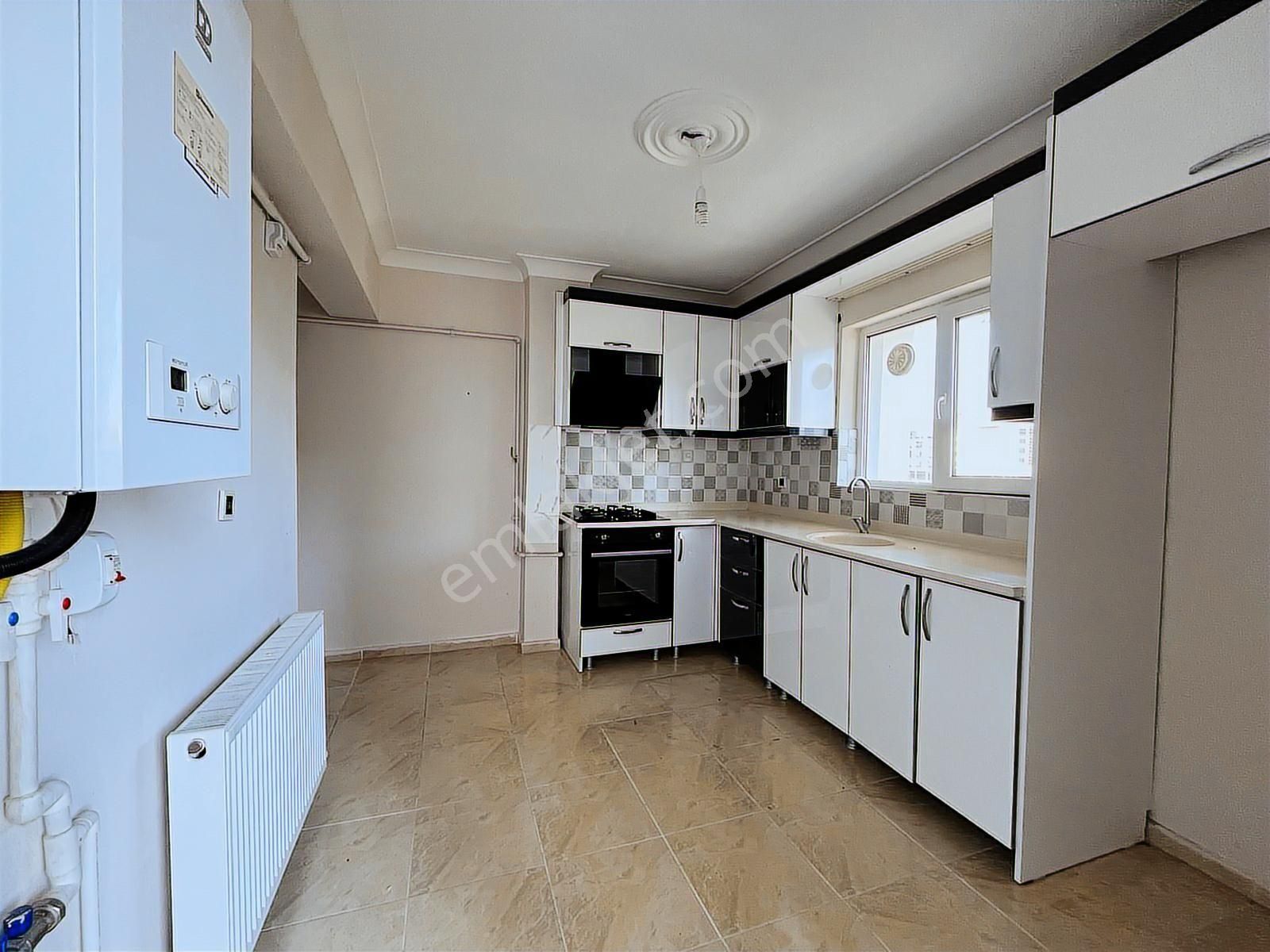 Yenikent Emlak'tan 3+1 Merkezi Konumda 3+1 Kiralık Daire - Görsel 29
