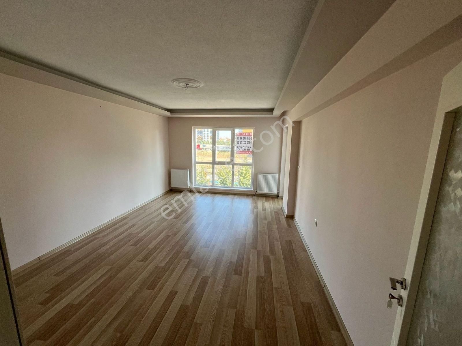 Yenikent Emlak'tan 3+1 Merkezi Konumda 3+1 Kiralık Daire