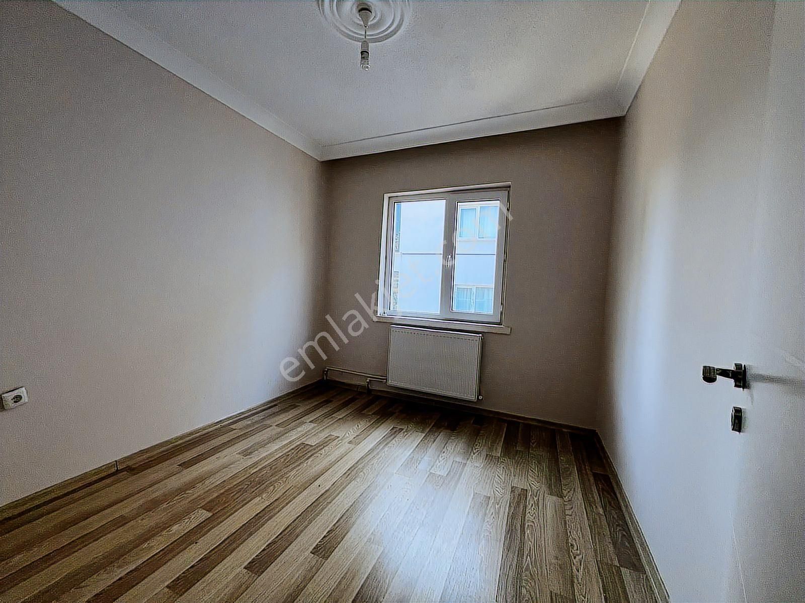 Yenikent Emlak'tan 3+1 Merkezi Konumda 3+1 Kiralık Daire - Görsel 45