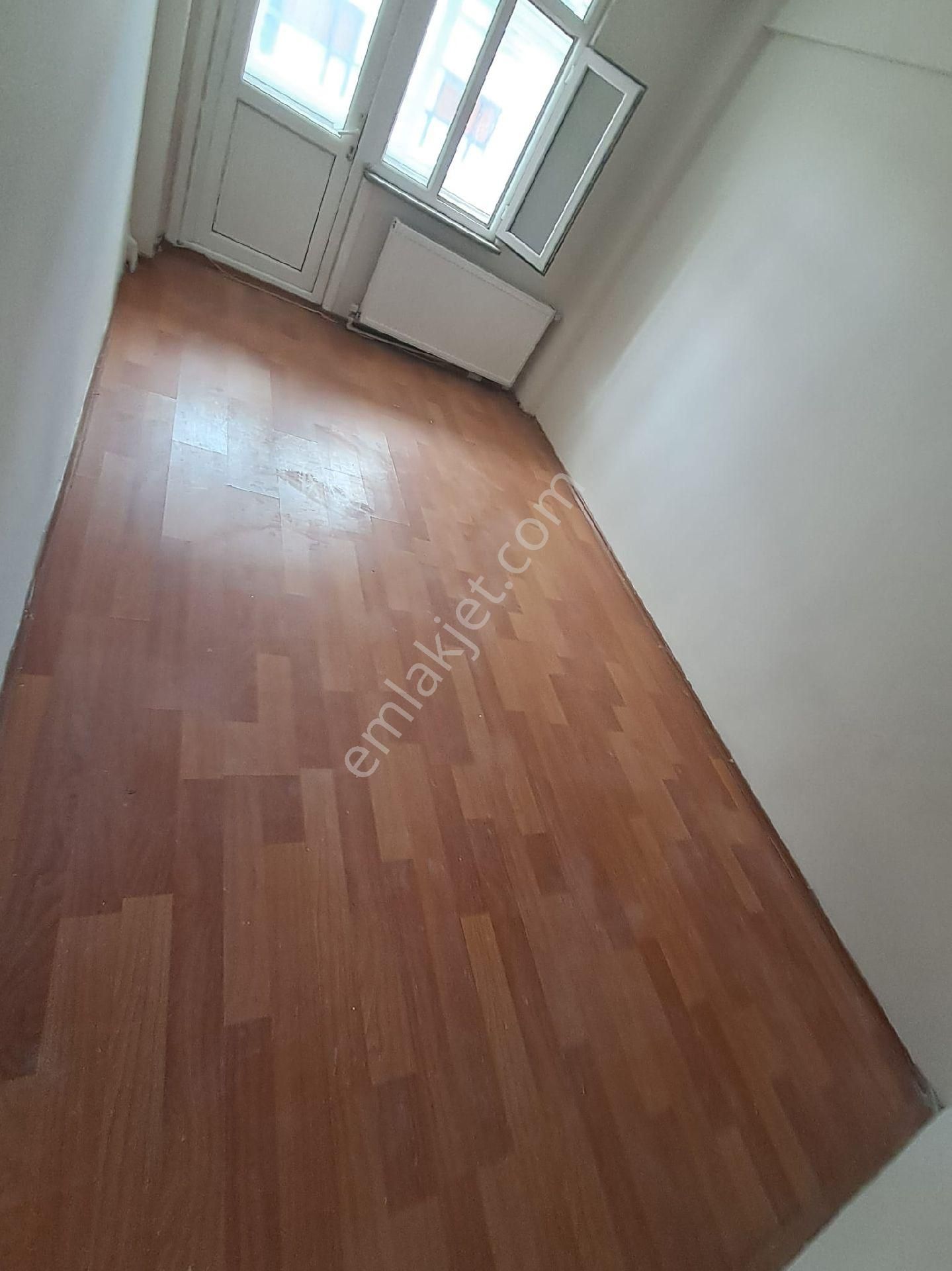 Bağcılar Fatih Mah. Kiralık 2+1 Daire ( Çiftlik Camisine Yakın) - Görsel 2