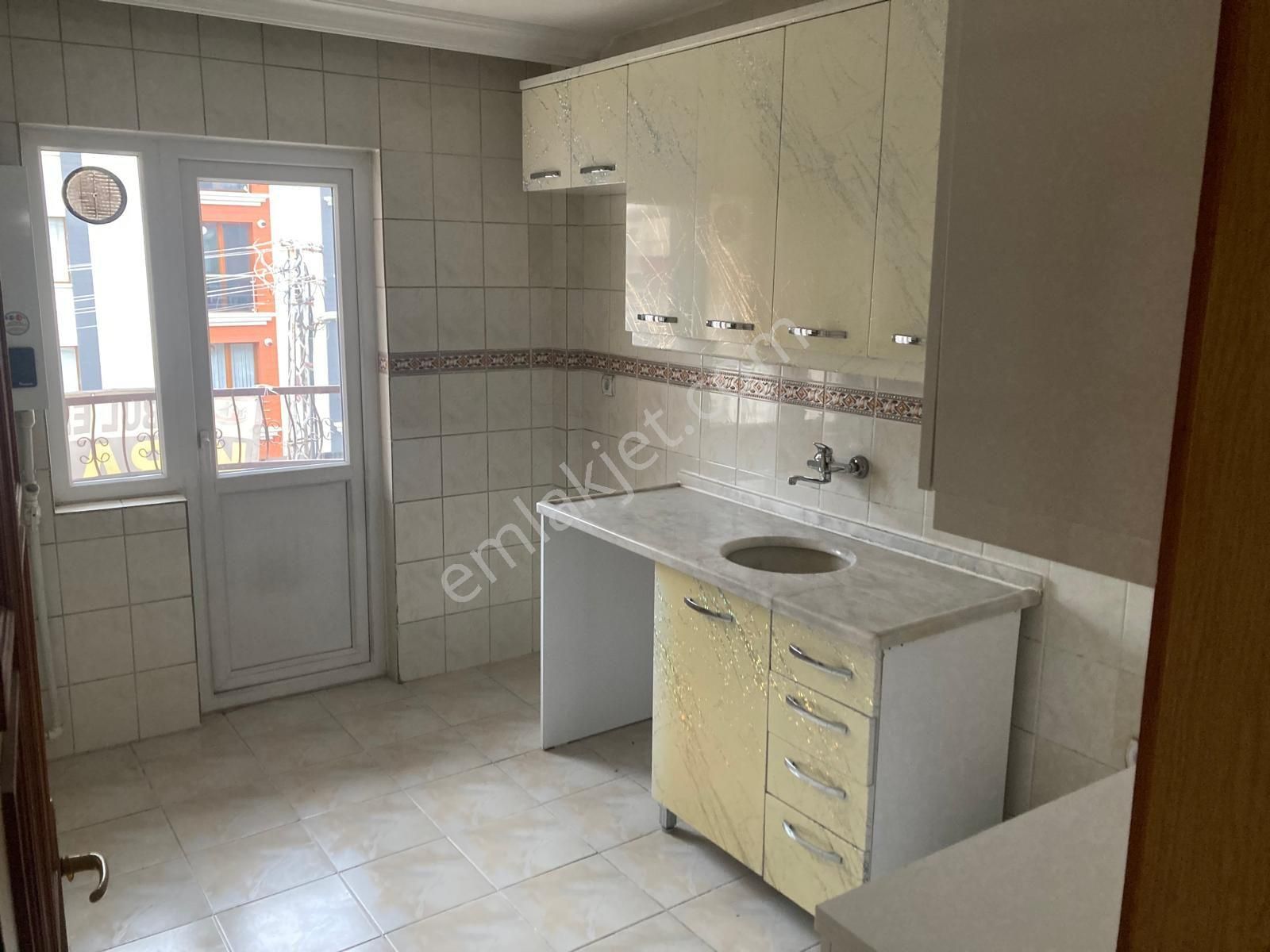 Toprak Emlak'tan Ank Keçiören 23 Nisan Mah De 3+1 Daire - Görsel 6