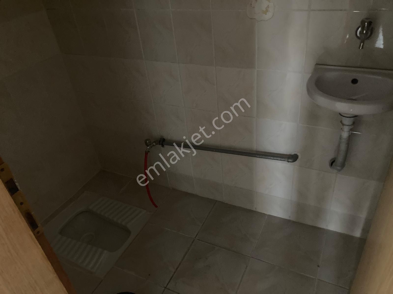 Toprak Emlak'tan Ank Keçiören 23 Nisan Mah De 3+1 Daire - Görsel 18