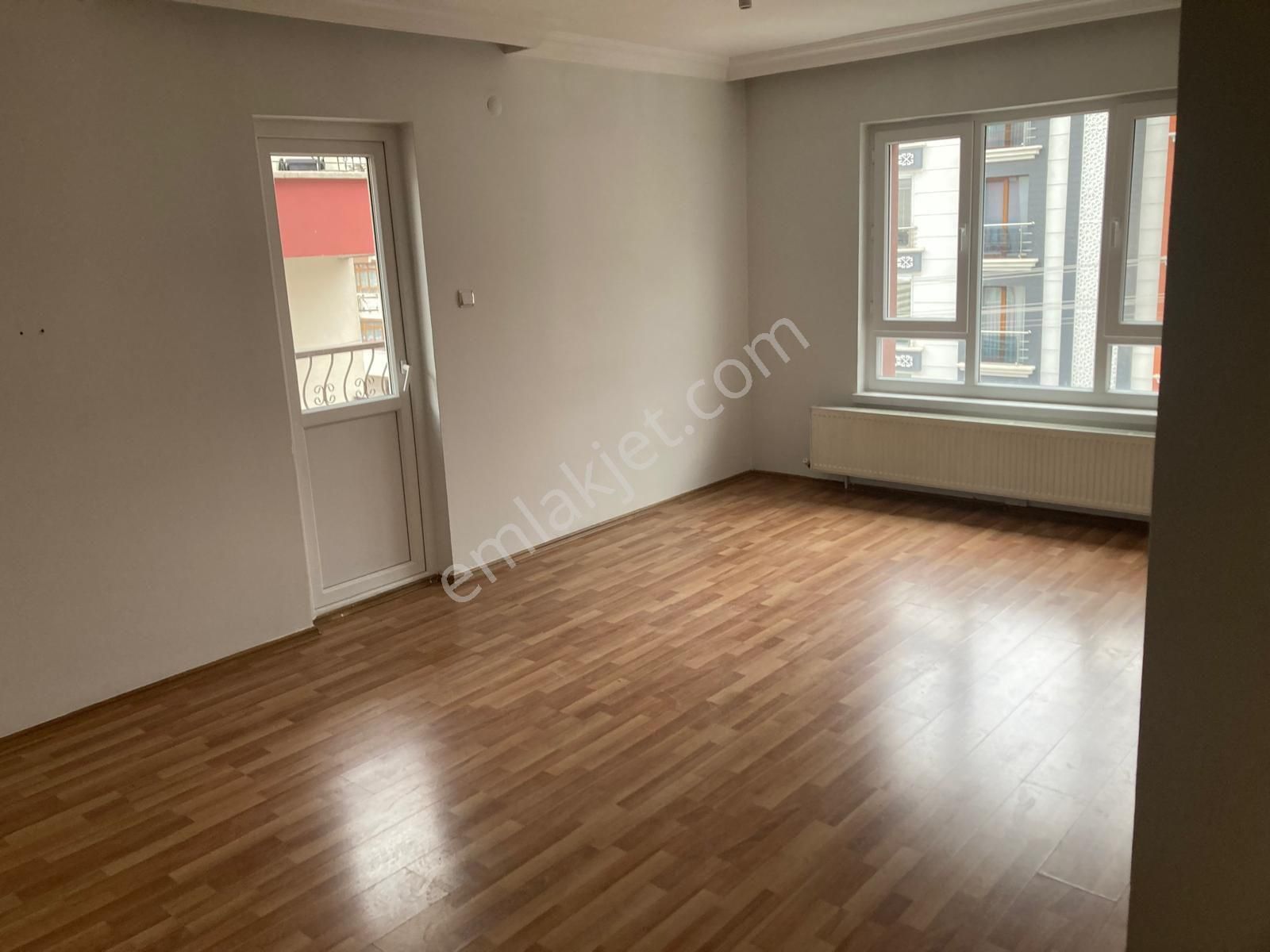 Toprak Emlak'tan Ank Keçiören 23 Nisan Mah De 3+1 Daire - Görsel 2