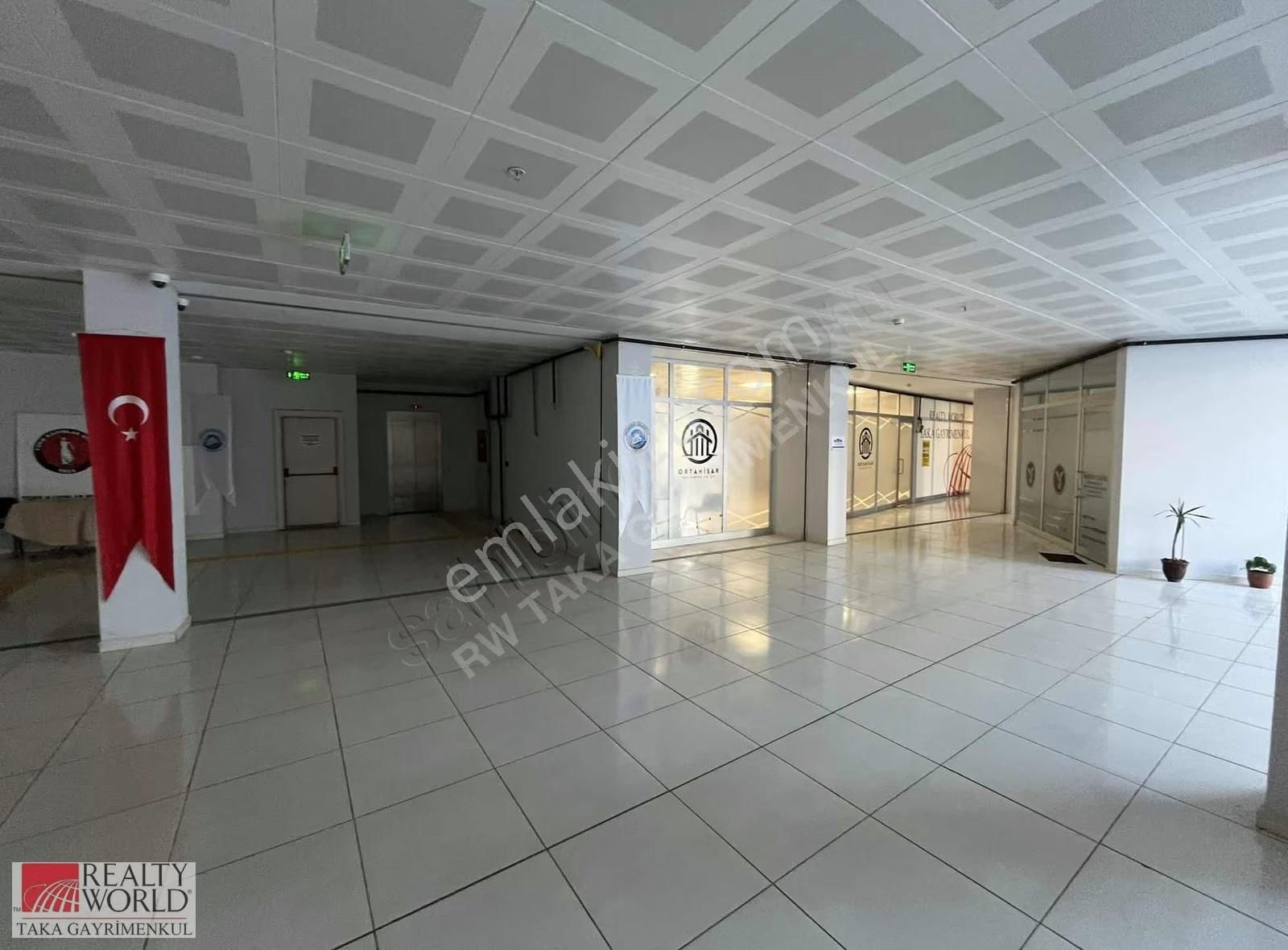 Rw Taka | Pazarkapıda Merkezi Konumda Dükkan & Ofis - Görsel 10