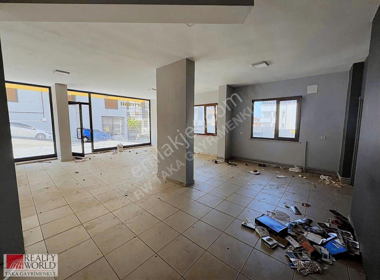 İşlek Lokasyonda,hazır Durumda Masrafsız Kiralık Dükkan - Görsel 19