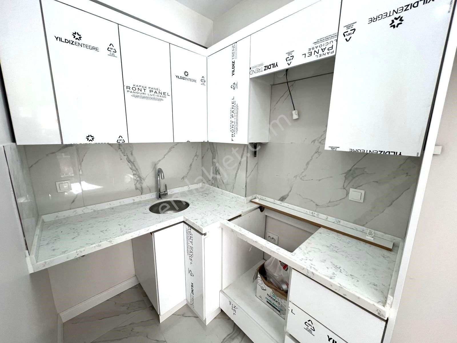 Seba'dan Tevfikbey Mh 2+1 70m2 Eb.banyolu Balkonlu Yüksek Giriş - Görsel 9