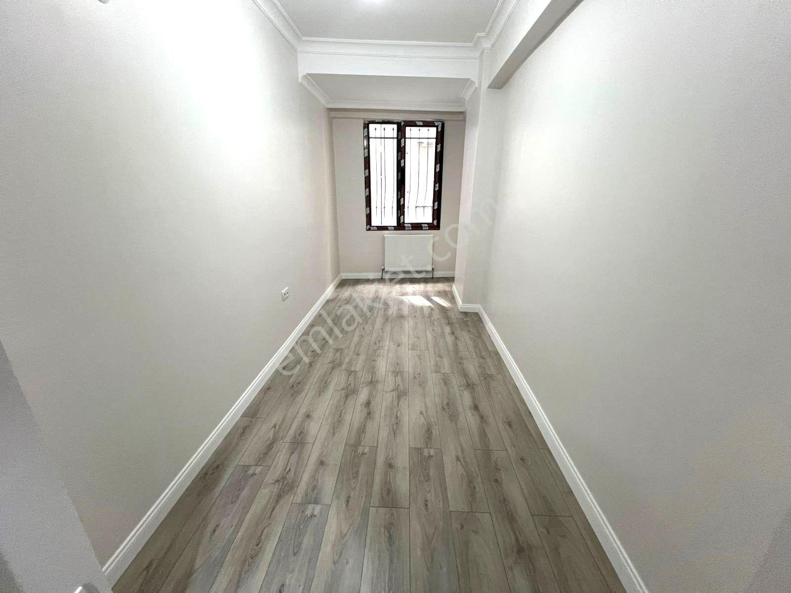 Seba'dan Tevfikbey Mh 2+1 70m2 Eb.banyolu Balkonlu Yüksek Giriş - Görsel 18