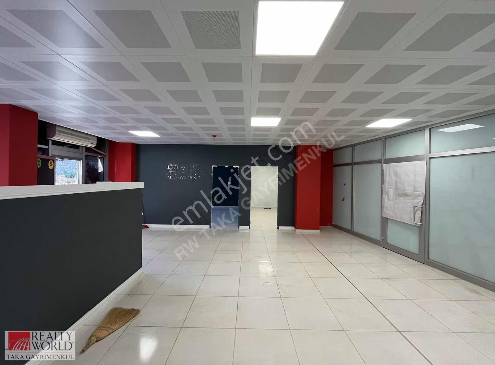 Rw Taka | Pazarkapıda Merkezi Konumda Dükkan & Ofis - Görsel 7