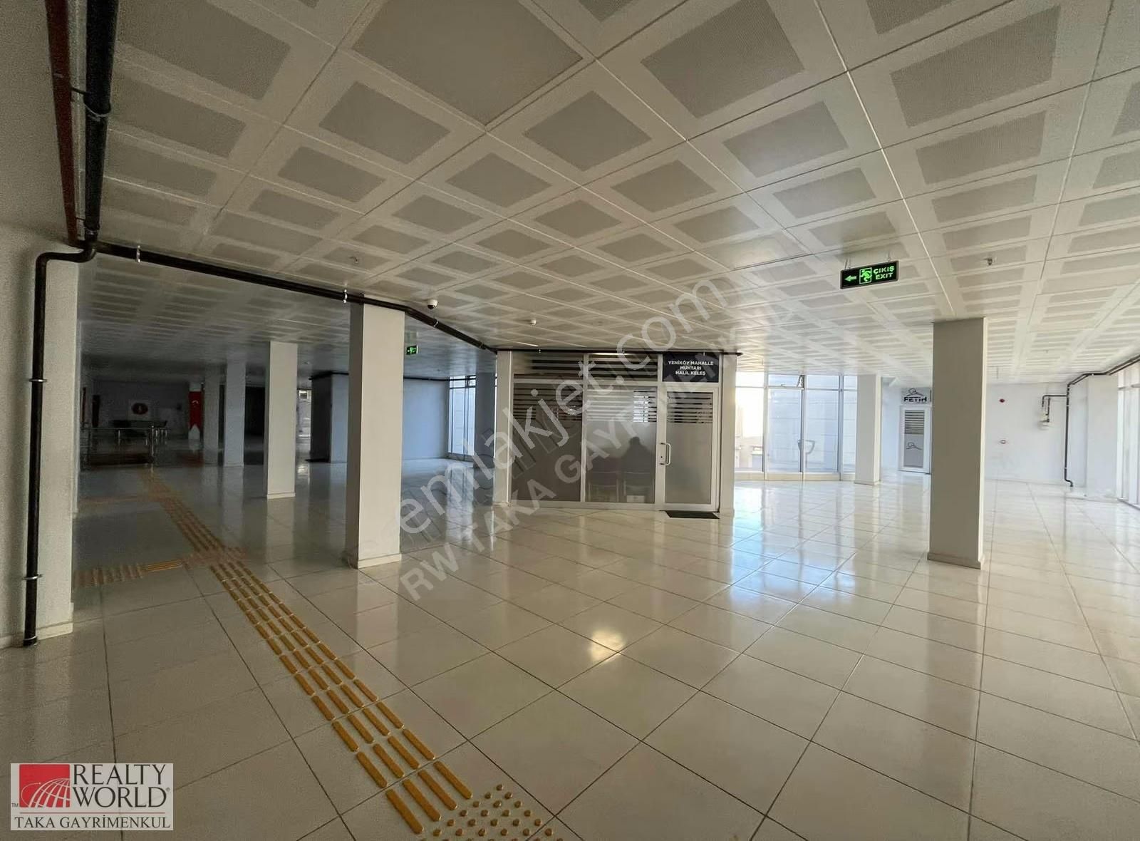 Rw Taka | Pazarkapıda Merkezi Konumda Dükkan & Ofis - Görsel 3