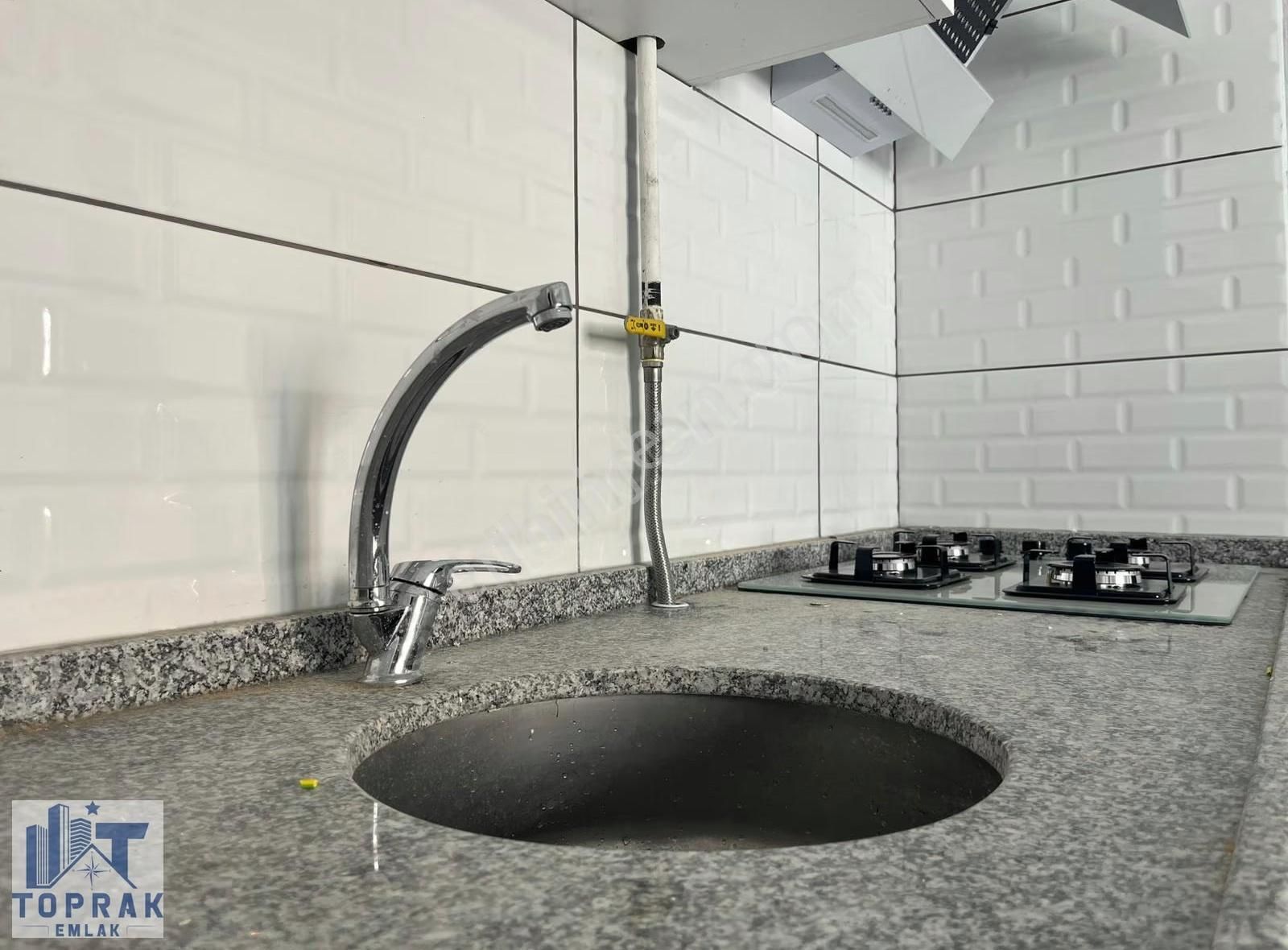 Toprak Emlak'tan Uluönder Mh / Tam Bakımlı / 60m2 / Kiralık 2+0 - Görsel 24